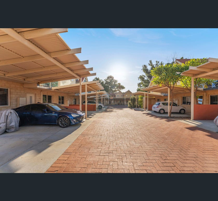 3x2 Townhouse for  at MIDLAND