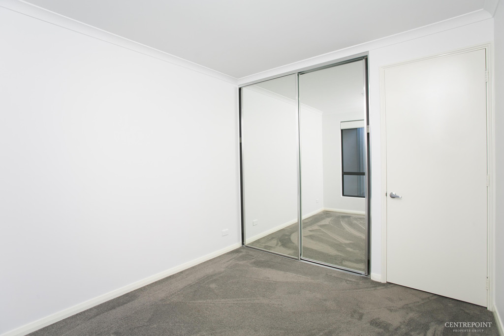 4x2 House for  at MIDLAND