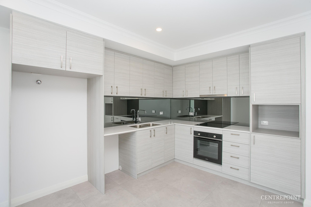 2x2 Apartment for  at MAYLANDS