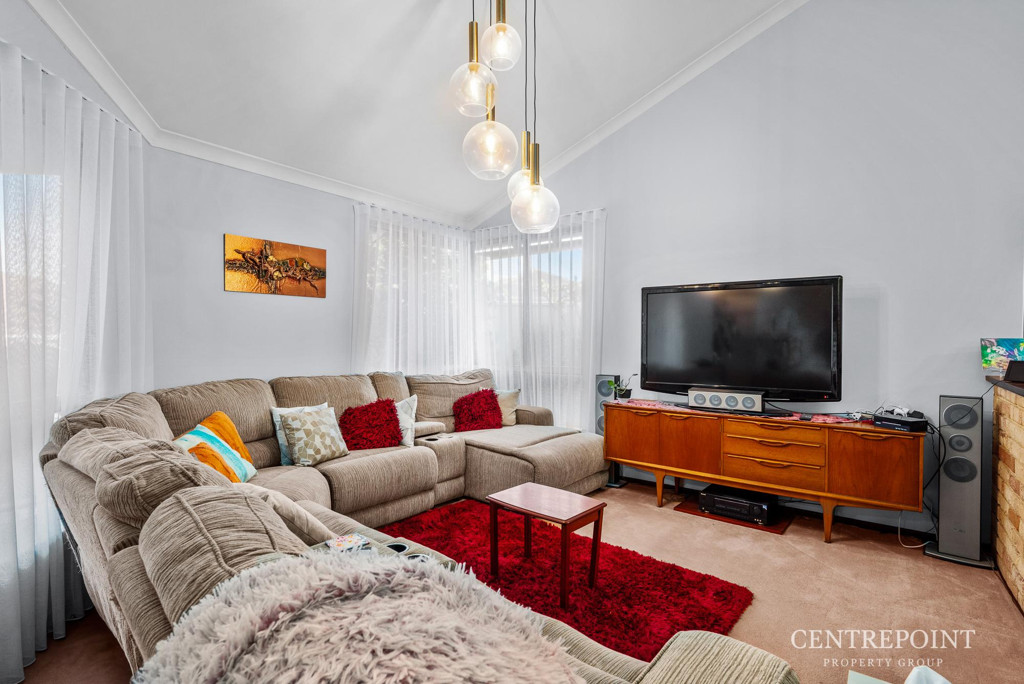 4x2 House for  at CANNING VALE