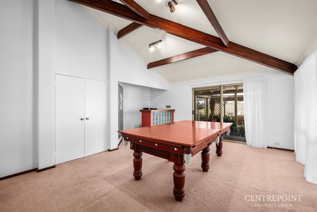 4x2 House for  at CANNING VALE