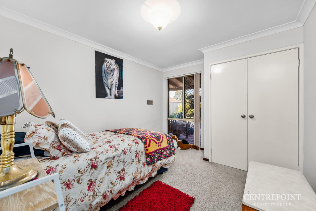 4x2 House for  at CANNING VALE