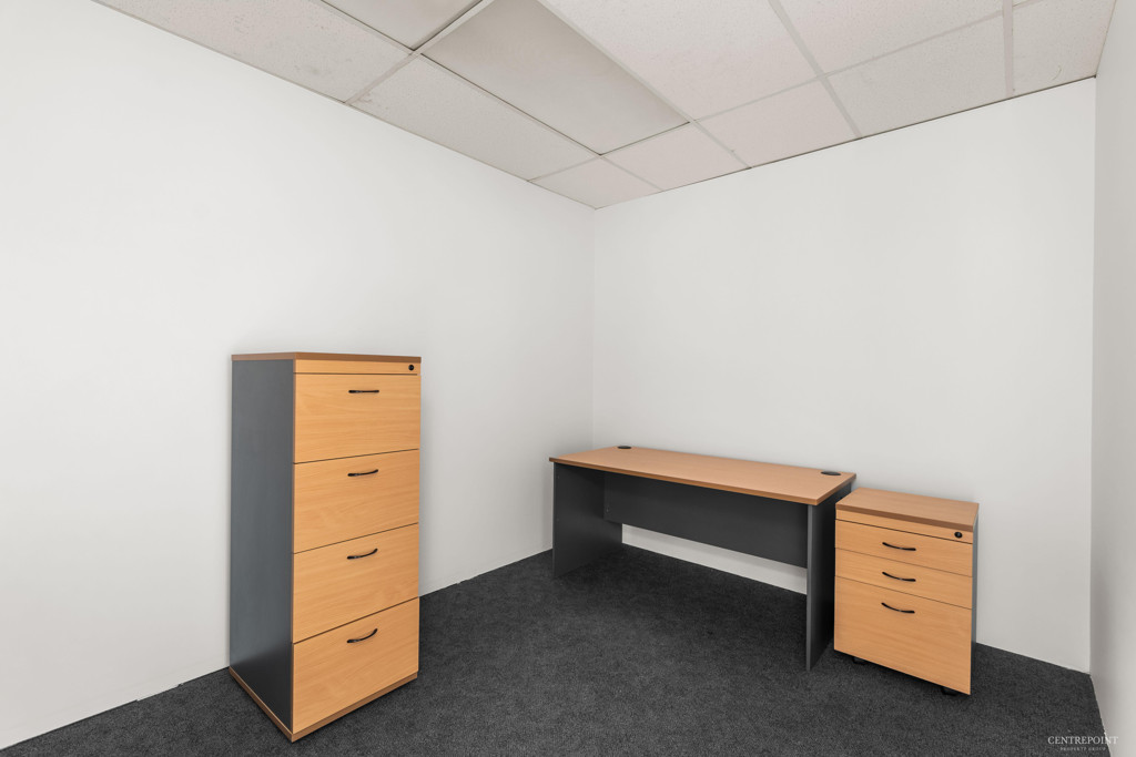 x Retail for  at EAST PERTH