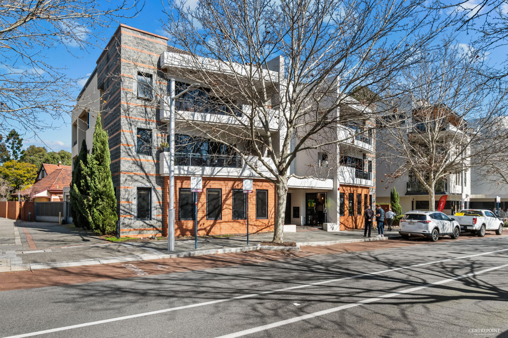x Retail for  at EAST PERTH