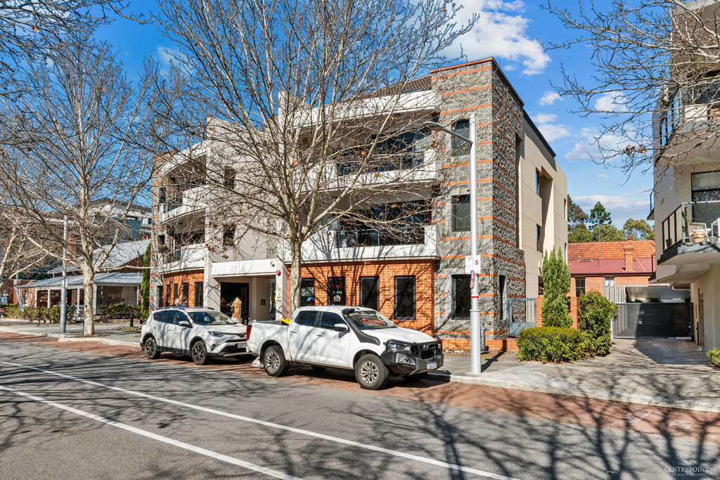 x Retail for  at EAST PERTH