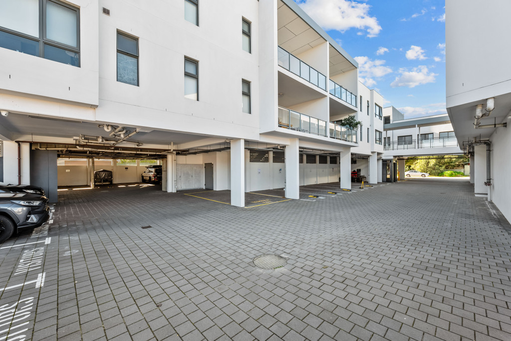 x Retail for  at MAYLANDS