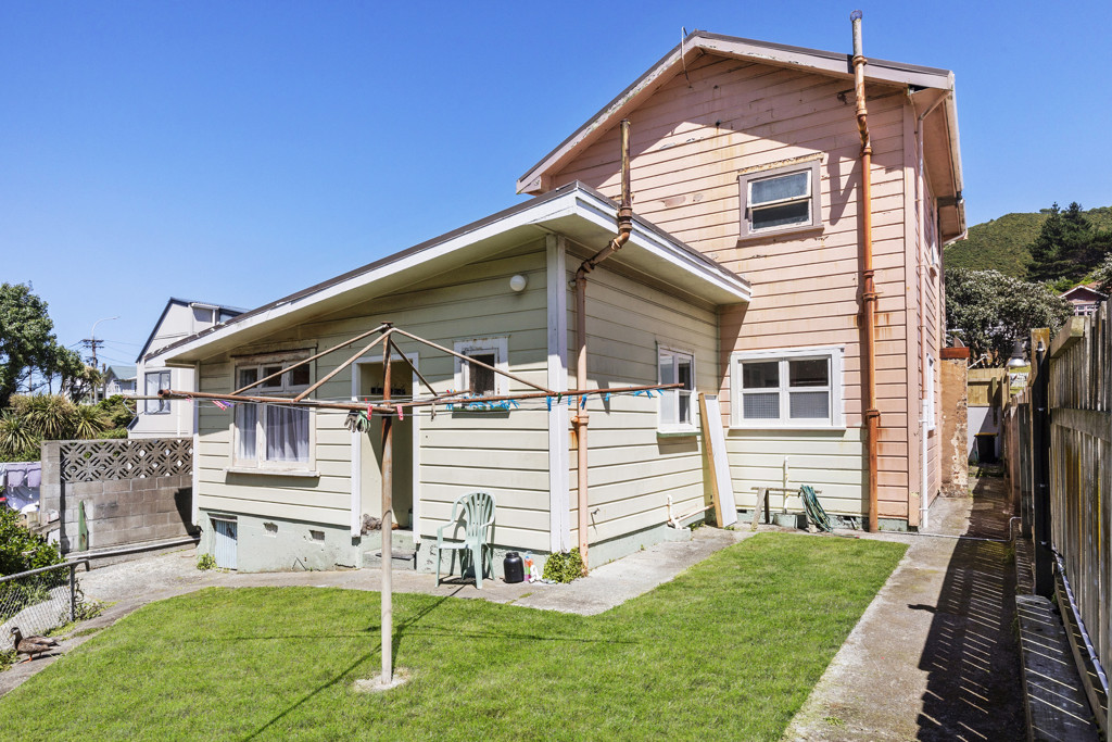 Property Image 6