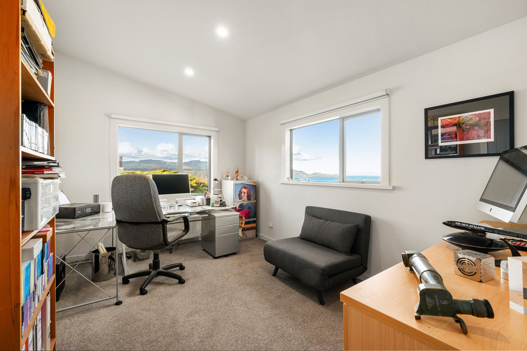 Bedroom 3 study