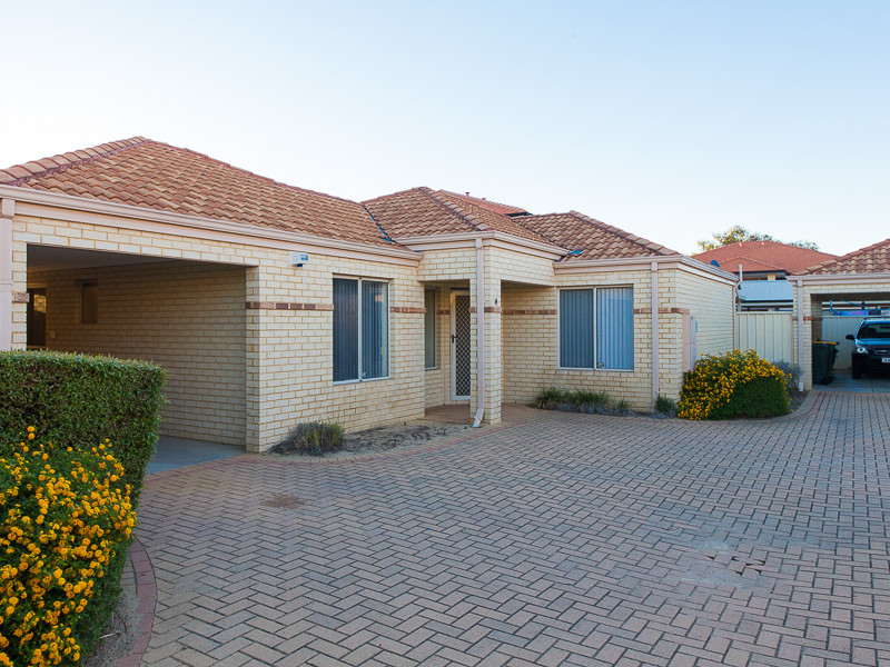 4/24 Bickley Road, Cannington WA