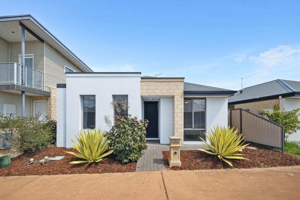 14B Torrey Crescent, Aubin Grove WA