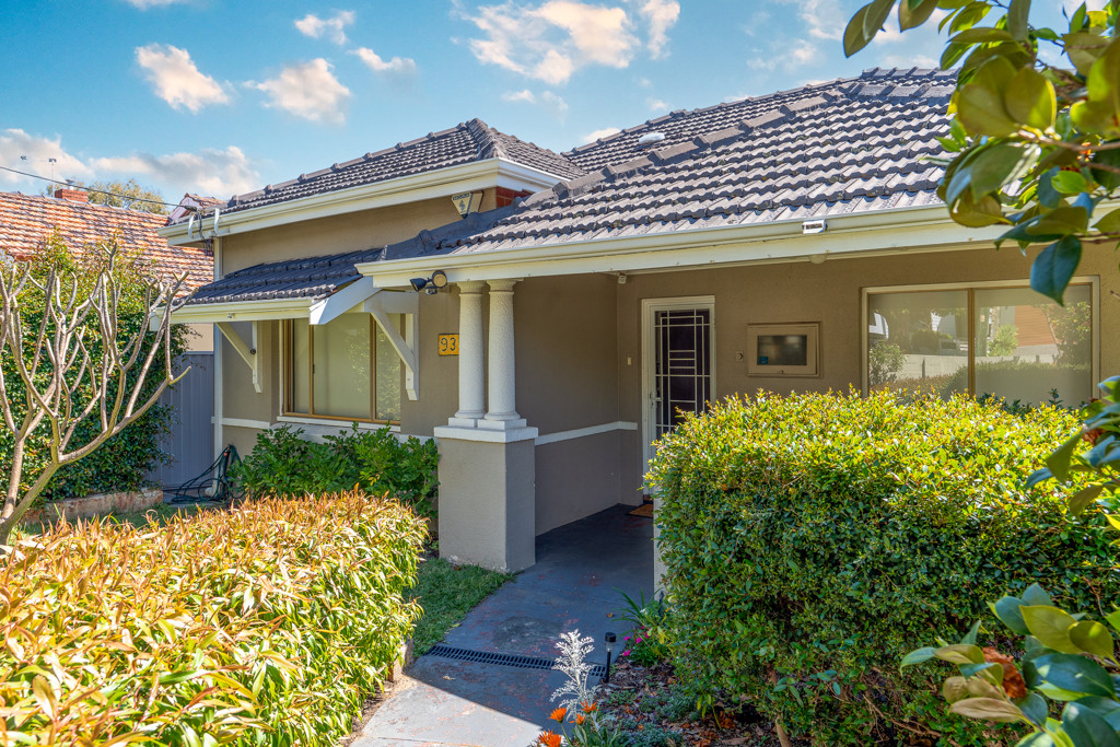 93 Flinders St, Mount Hawthorn WA