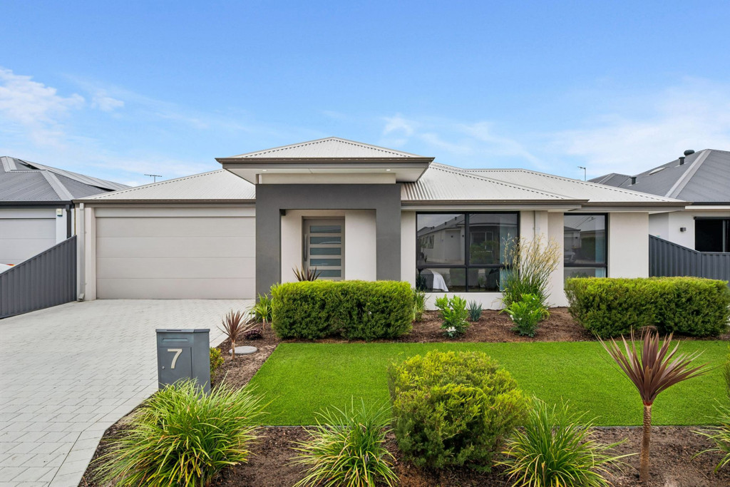 7 Fogarty Loop, Piara Waters WA