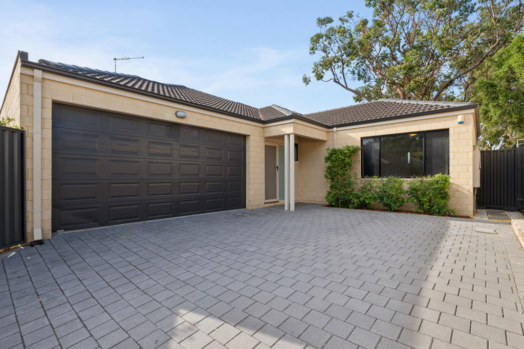 27B Farina Drive, Yokine WA