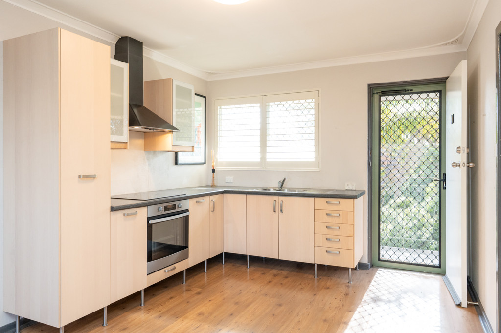 11/140 Normanby Road, Inglewood WA