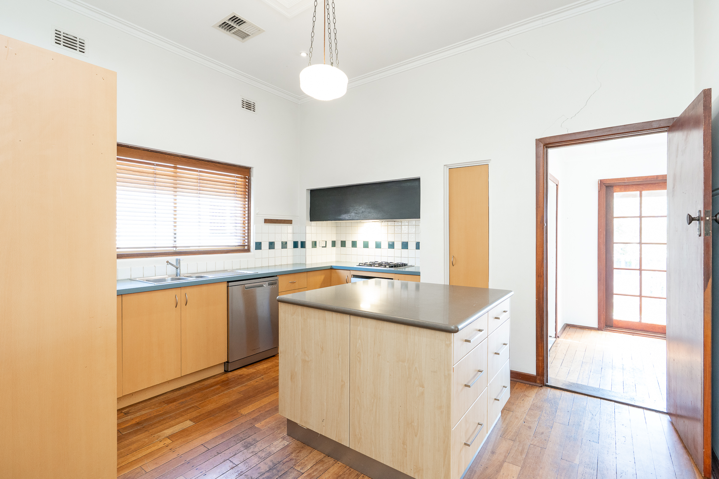 93 Flinders St, Mount Hawthorn WA