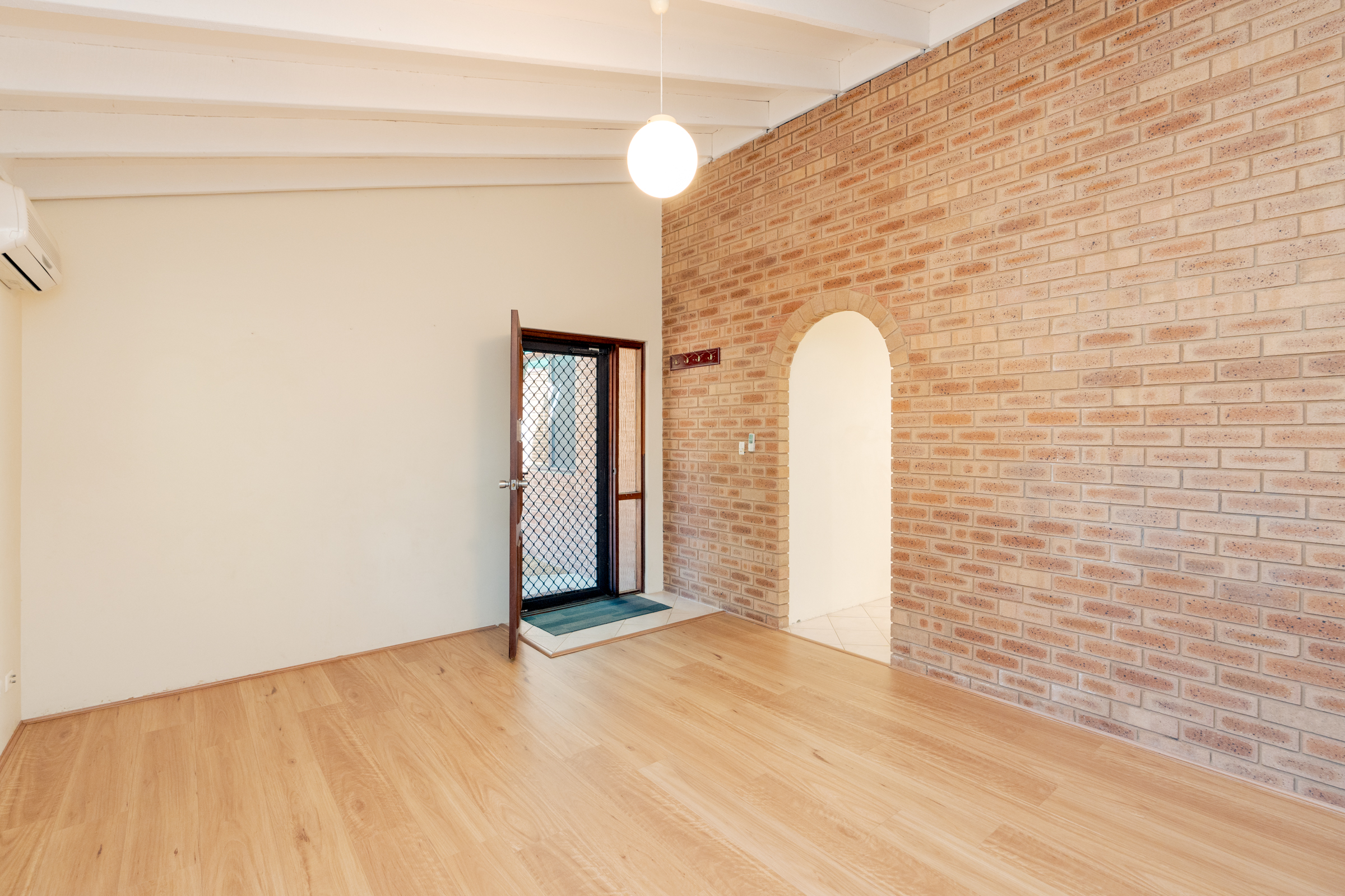 6/22-24 Hindmarsh Avenue, Yokine WA