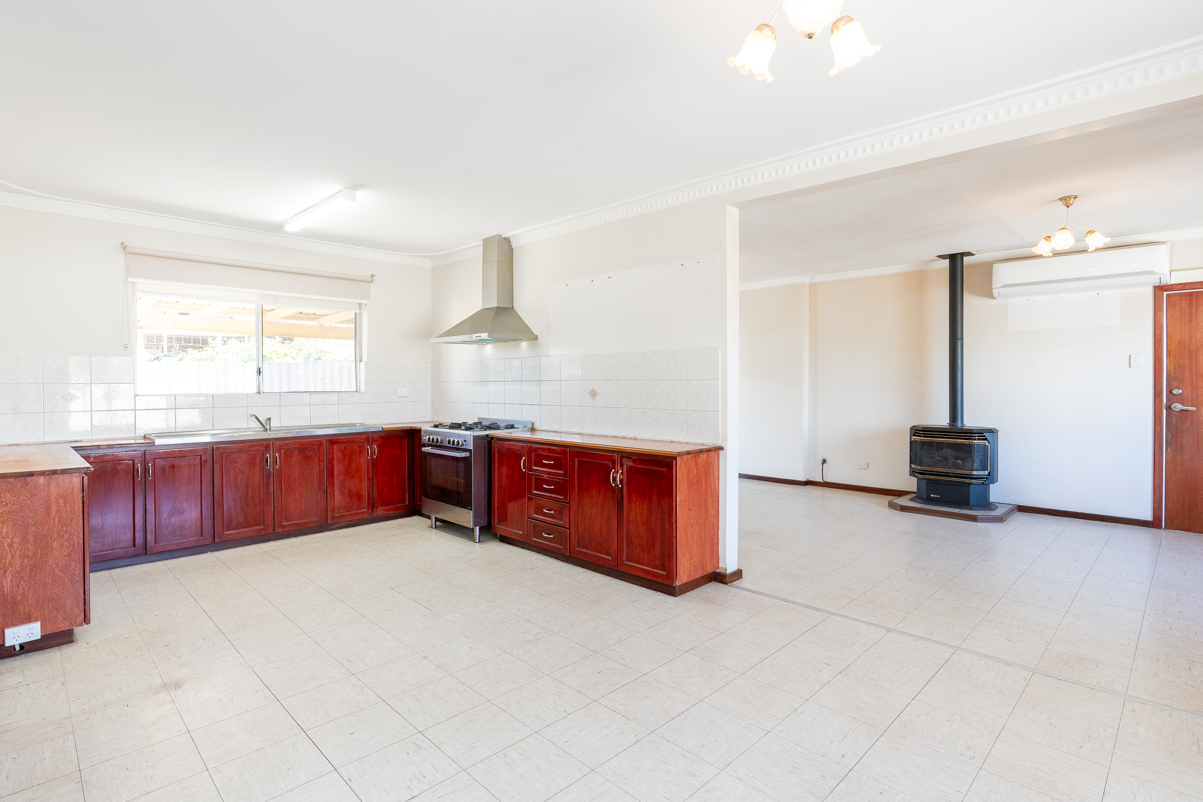 7 Moorby Place, Balcatta WA, Balcatta - Thumbnail 3