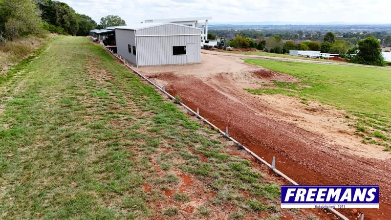 6 Crows Ash Crescent, Kingaroy For Sale by Farmbuy.com - image 5
