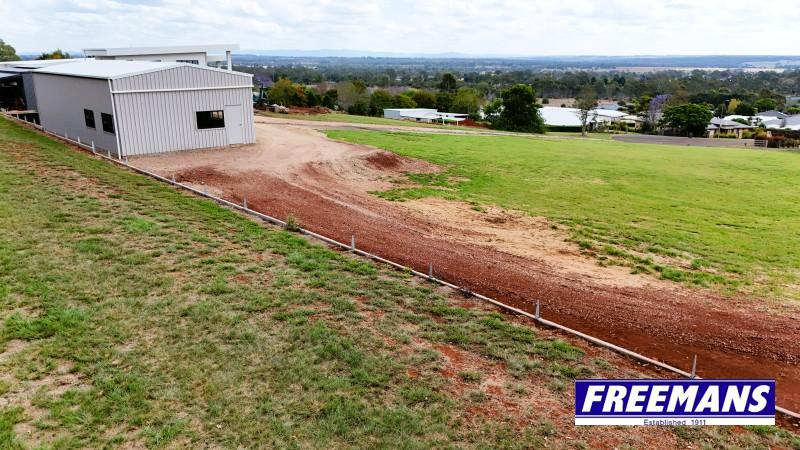 6 Crows Ash Crescent, Kingaroy For Sale by Farmbuy.com - image 8