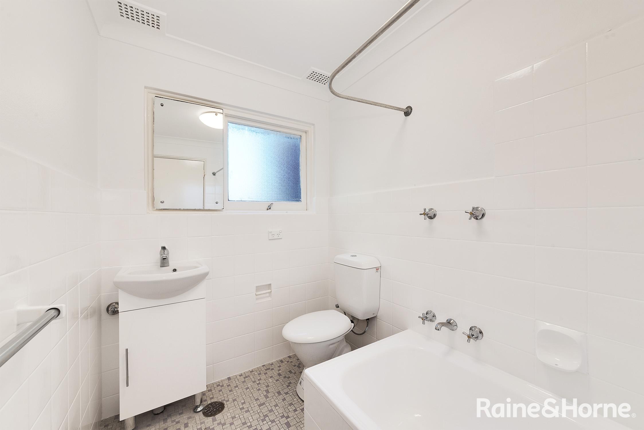4/44 Waratah Avenue, Randwick Leased by Raine & Horne Randwick | Coogee | Clovelly - image 6