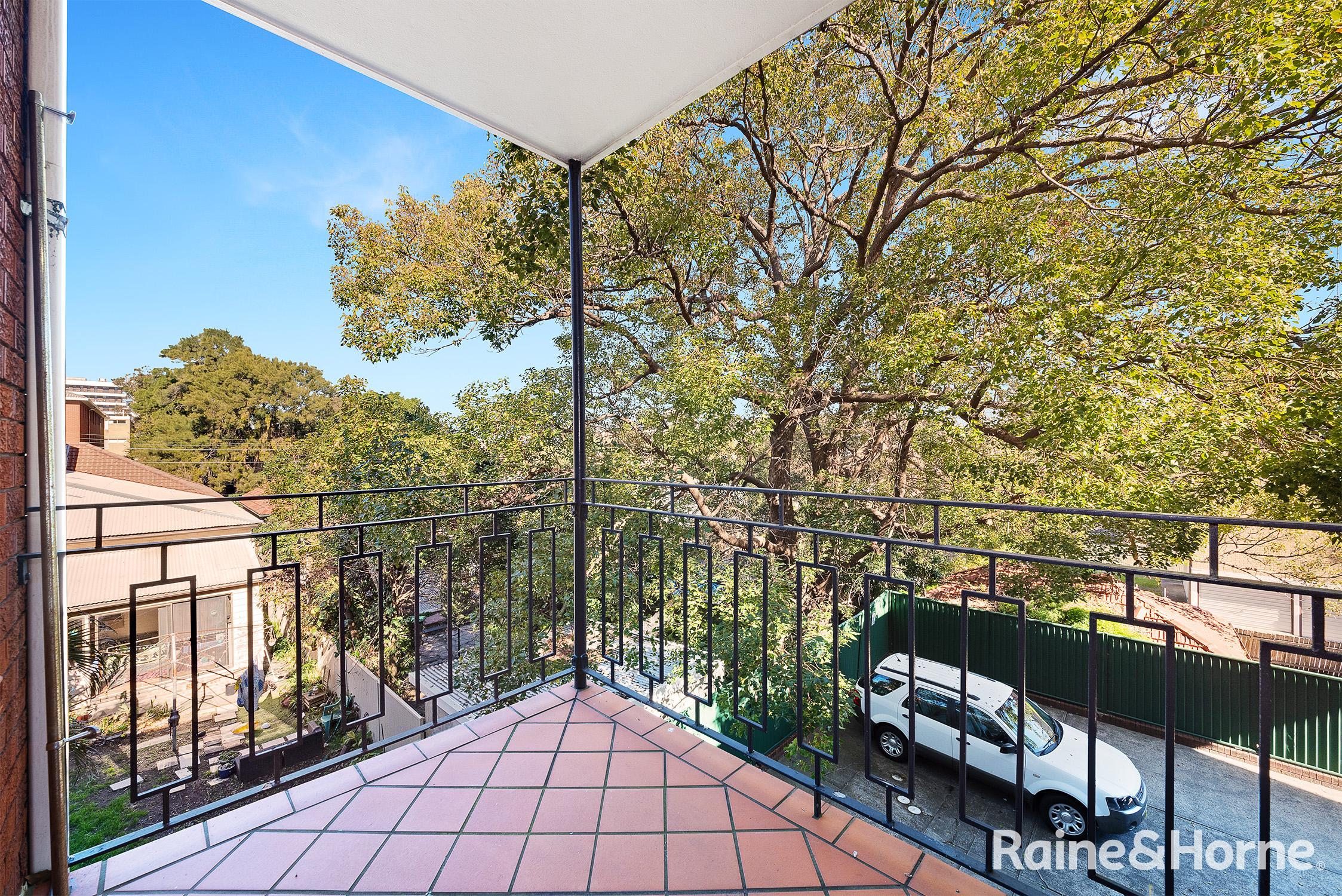 4/44 Waratah Avenue, Randwick Leased by Raine & Horne Randwick | Coogee | Clovelly - image 2