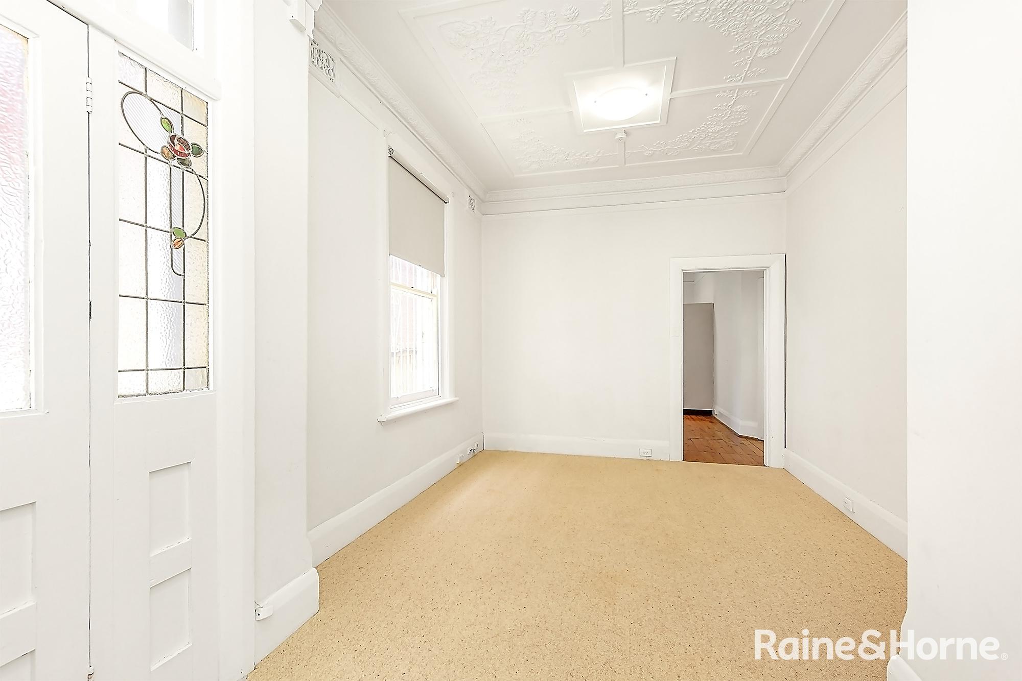 4/7 Waltham Street, Coogee For Lease by Raine & Horne Randwick | Coogee | Clovelly - image 2