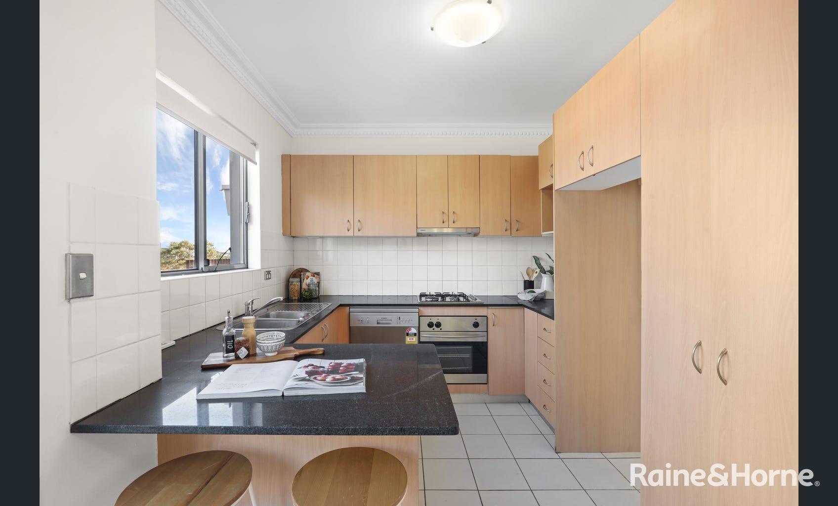 21/6a Cowper Street, Randwick For Lease by Raine & Horne Randwick | Coogee | Clovelly - image 3