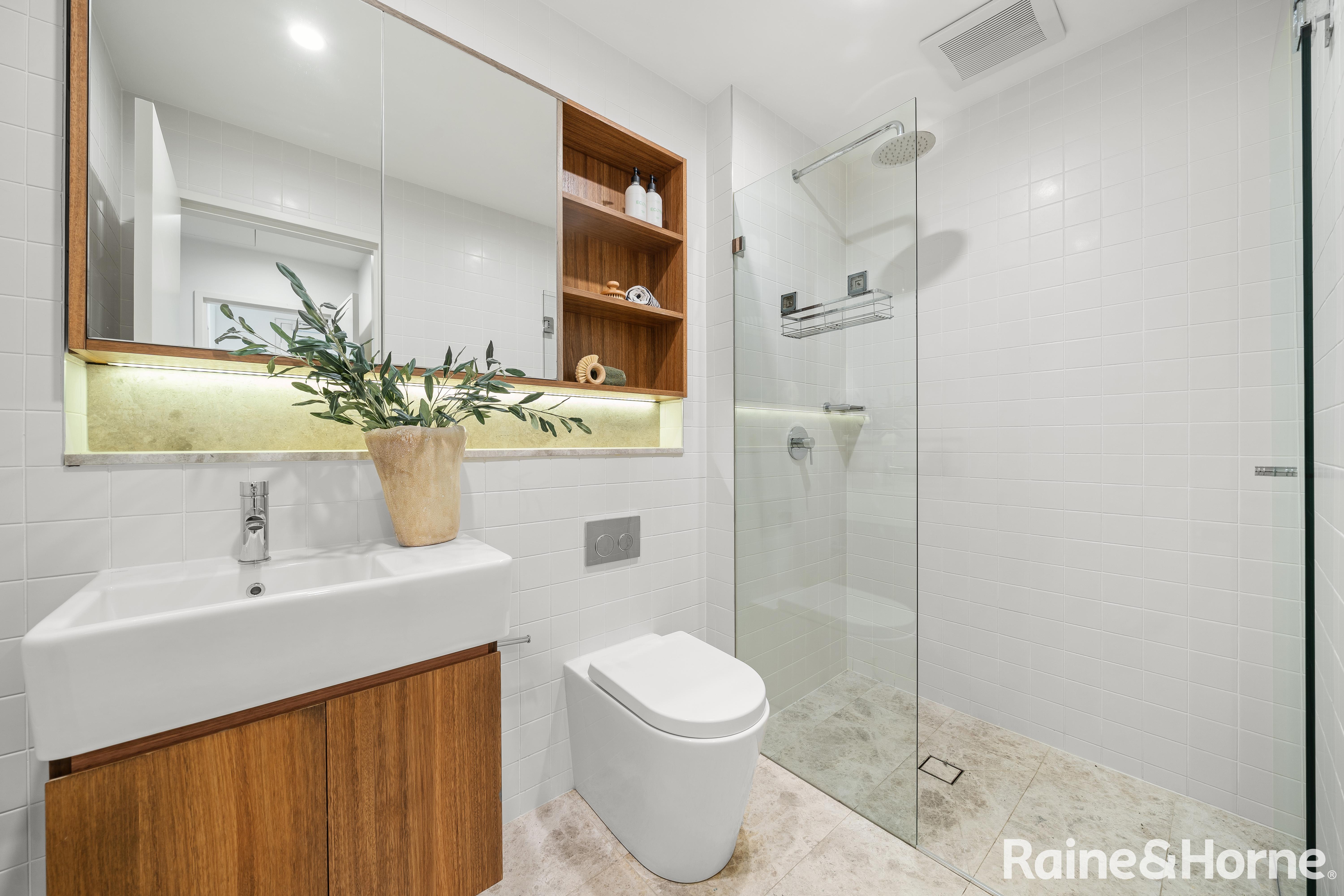G06/81 MacDonald Street, Erskineville Auction by Raine & Horne Randwick | Coogee | Clovelly - image 9