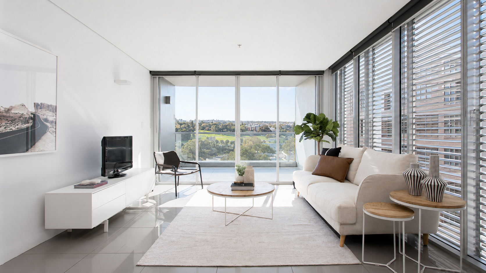 88/60-70 William Street, Woolloomooloo Leased by Raine & Horne Randwick | Coogee | Clovelly
