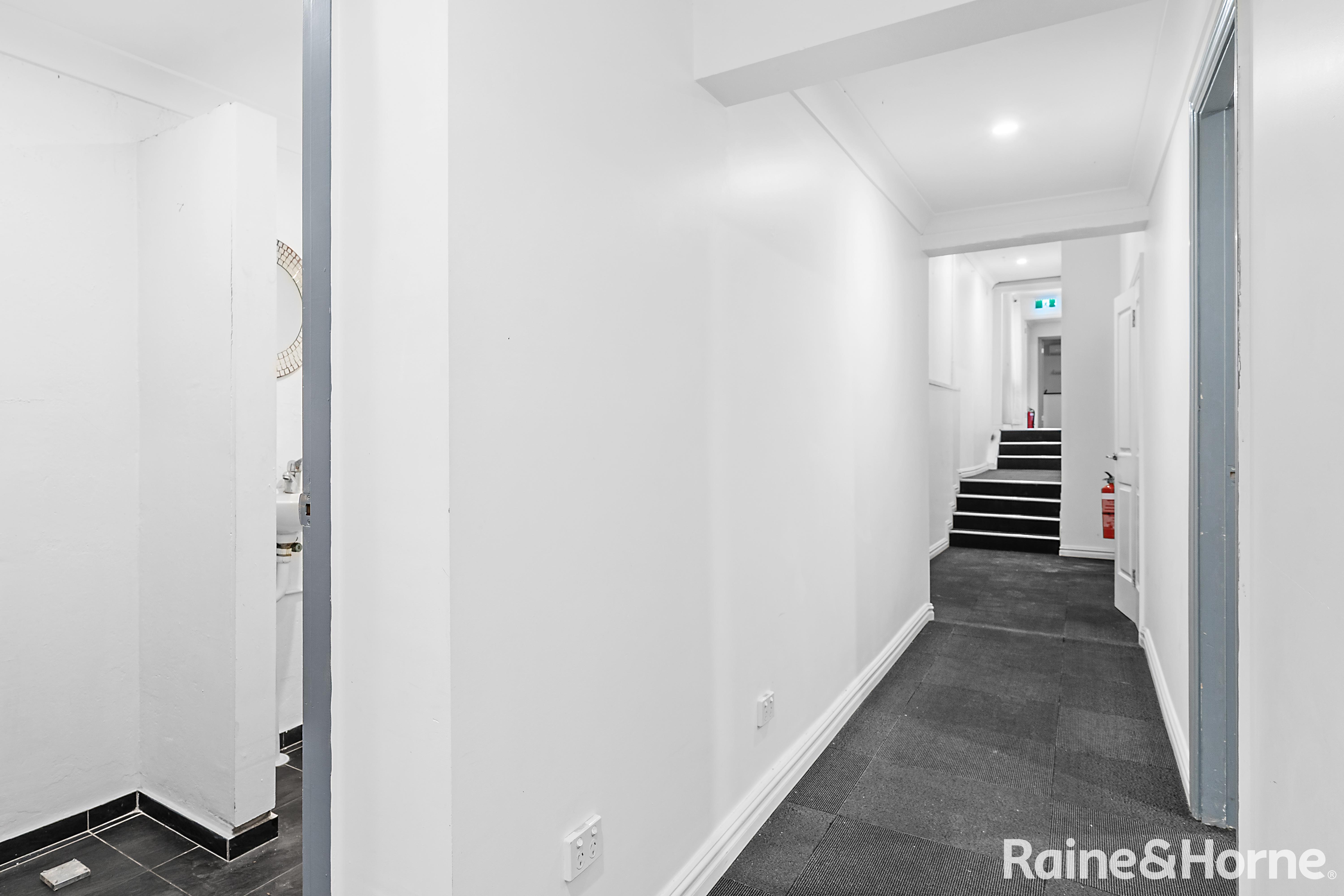 23 Bronte Road, Bondi Junction Auction by Raine & Horne Randwick | Coogee | Clovelly - image 6