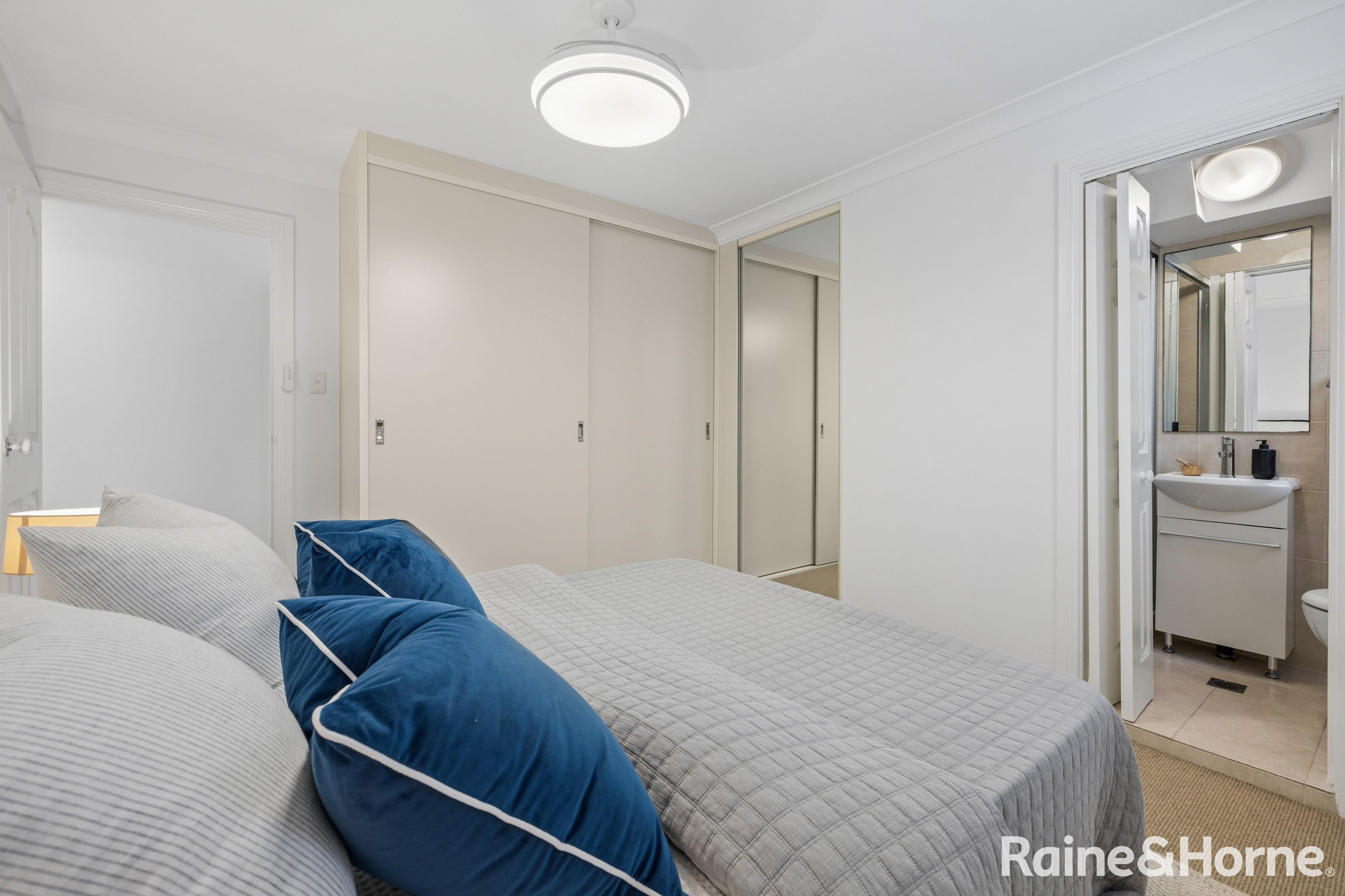 1/200 Beach Street, Coogee Auction by Raine & Horne Randwick | Coogee | Clovelly - image 12
