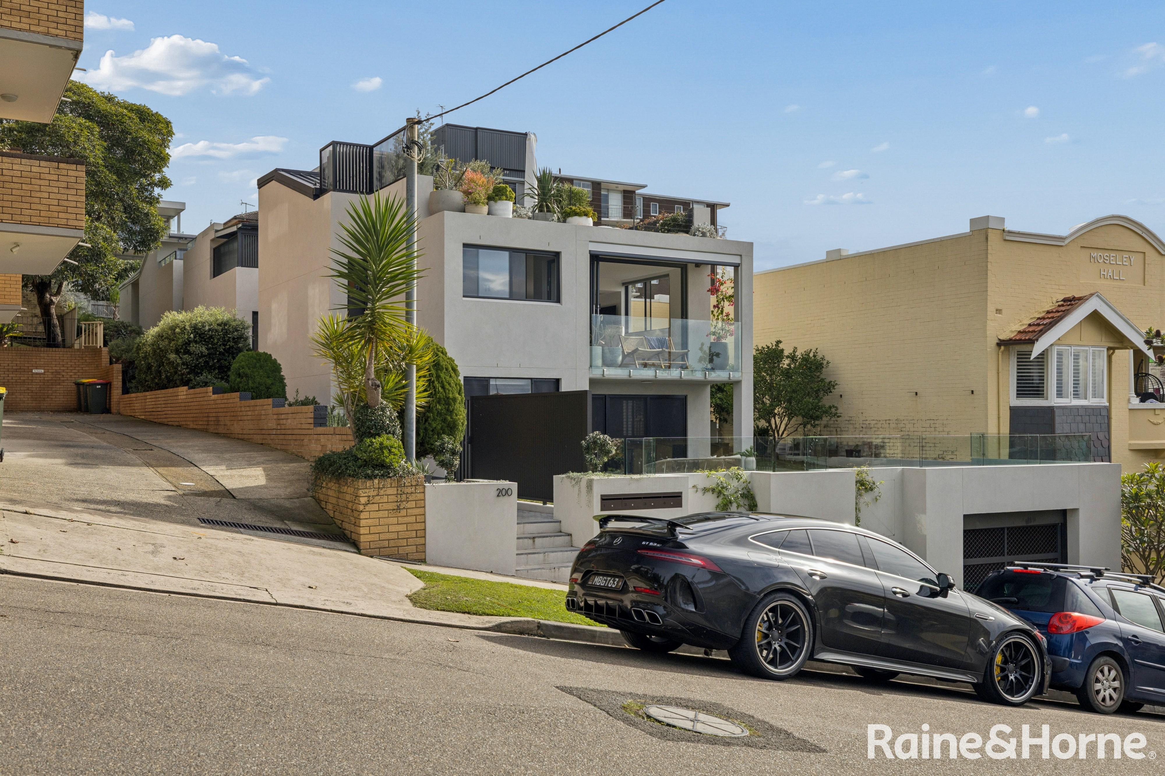 1/200 Beach Street, Coogee Auction by Raine & Horne Randwick | Coogee | Clovelly - image 24