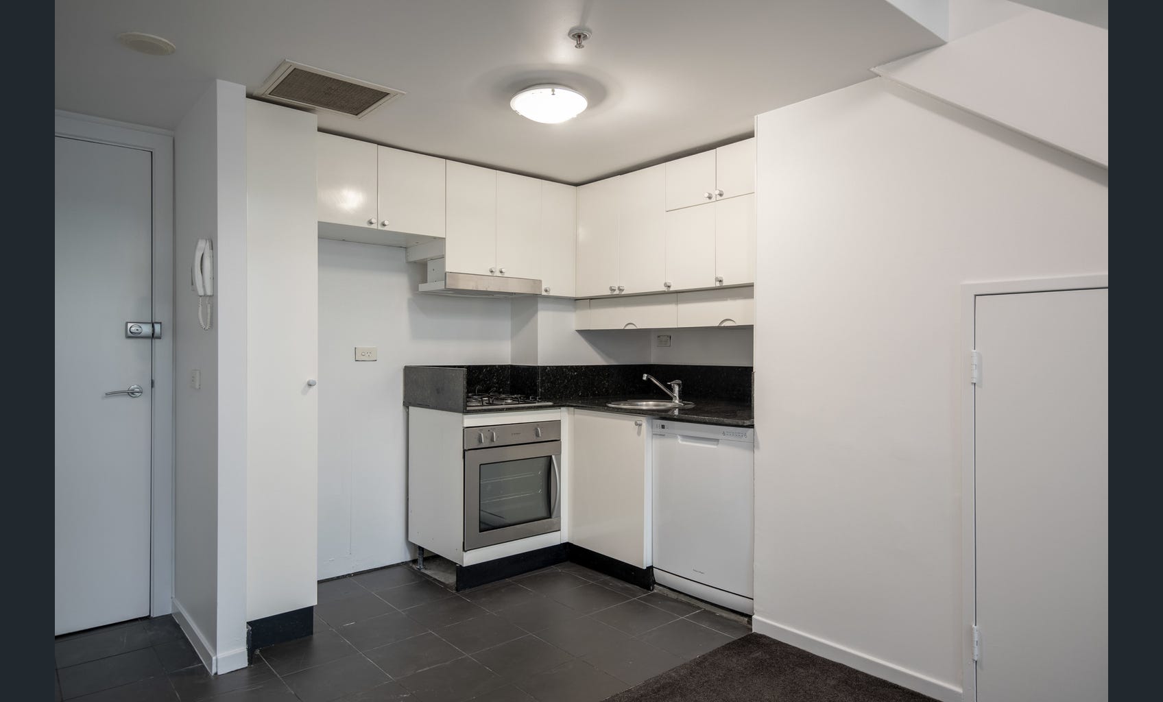 102/174-182 Goulburn Street, Surry Hills For Lease by Raine & Horne Randwick | Coogee | Clovelly - image 7