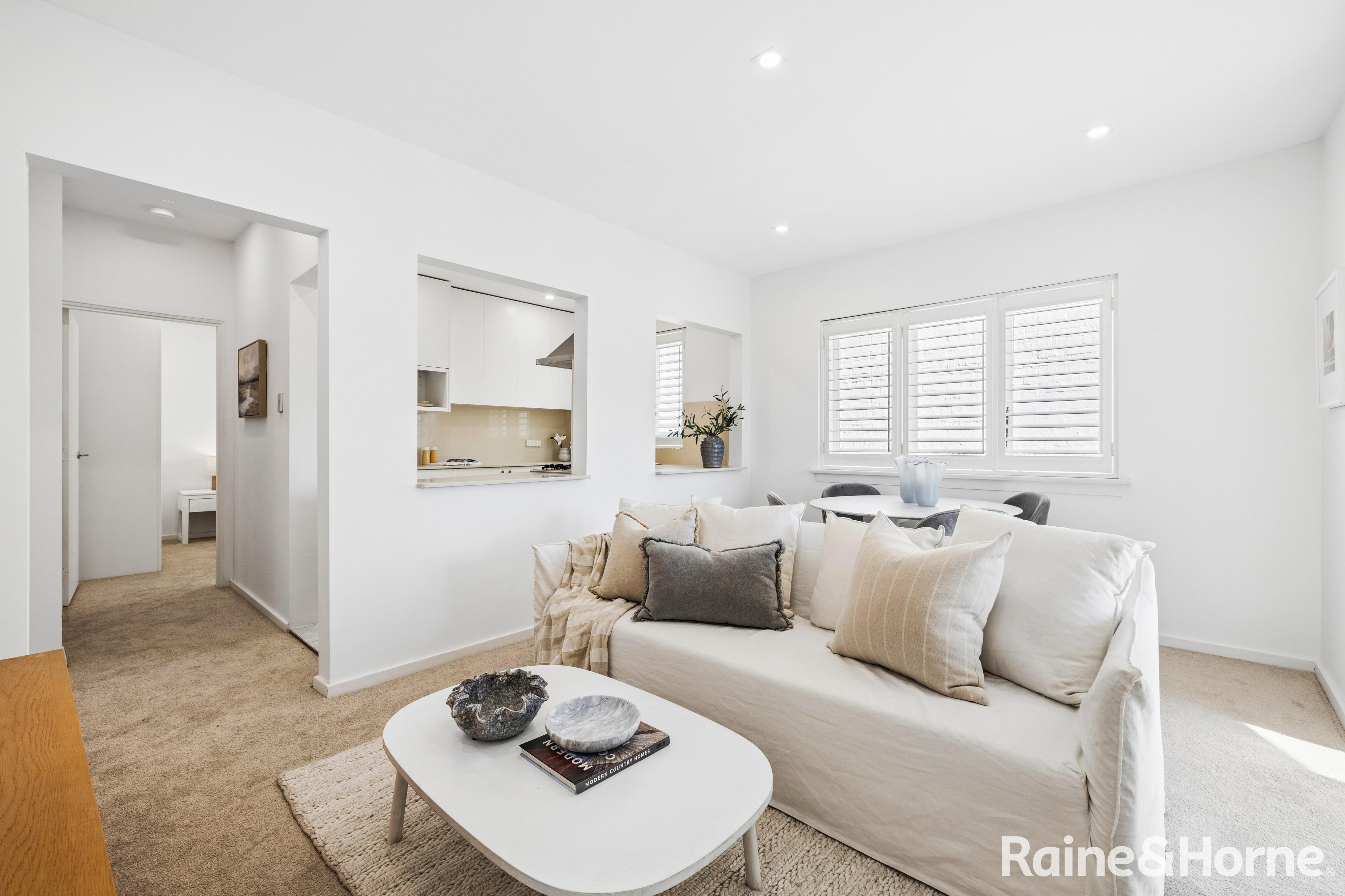 6/25 Havelock Avenue, Coogee Auction by Raine & Horne Randwick | Coogee | Clovelly - image 1