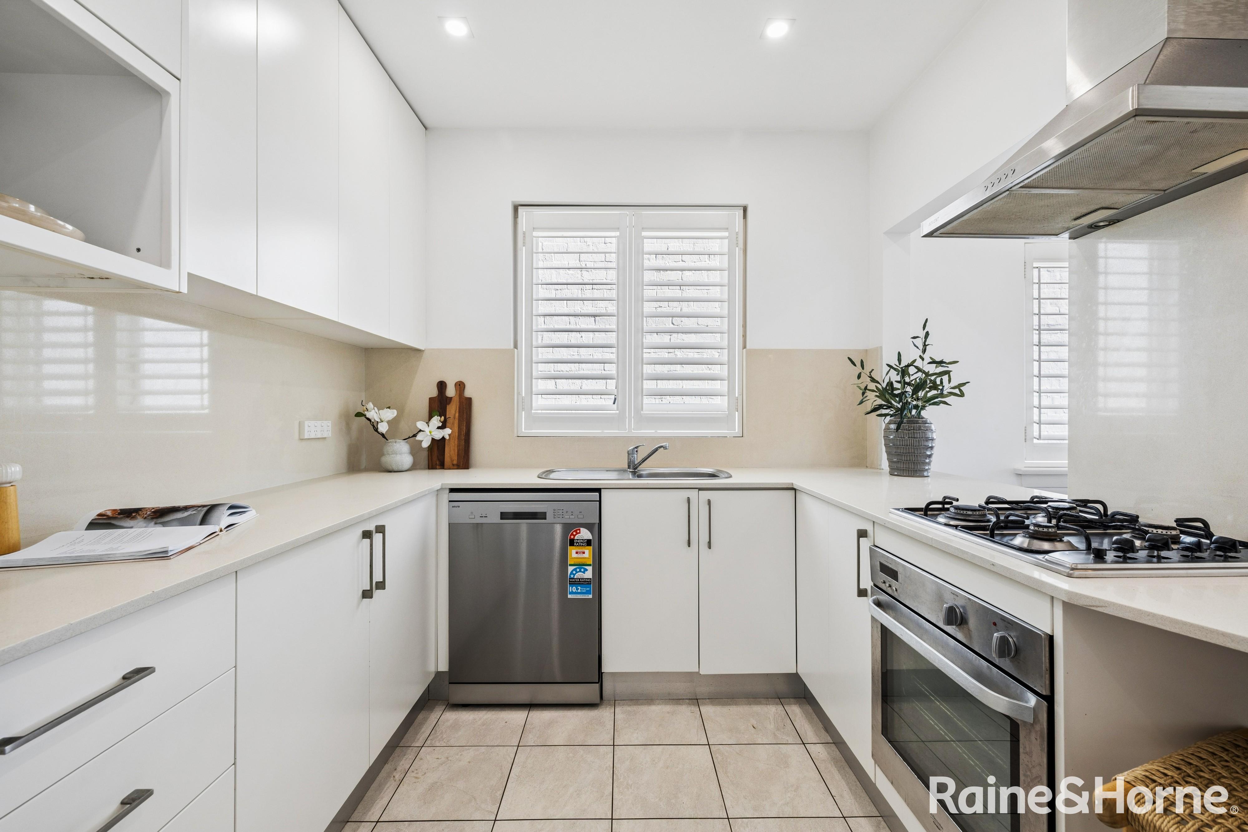 6/25 Havelock Avenue, Coogee Auction by Raine & Horne Randwick | Coogee | Clovelly - image 13