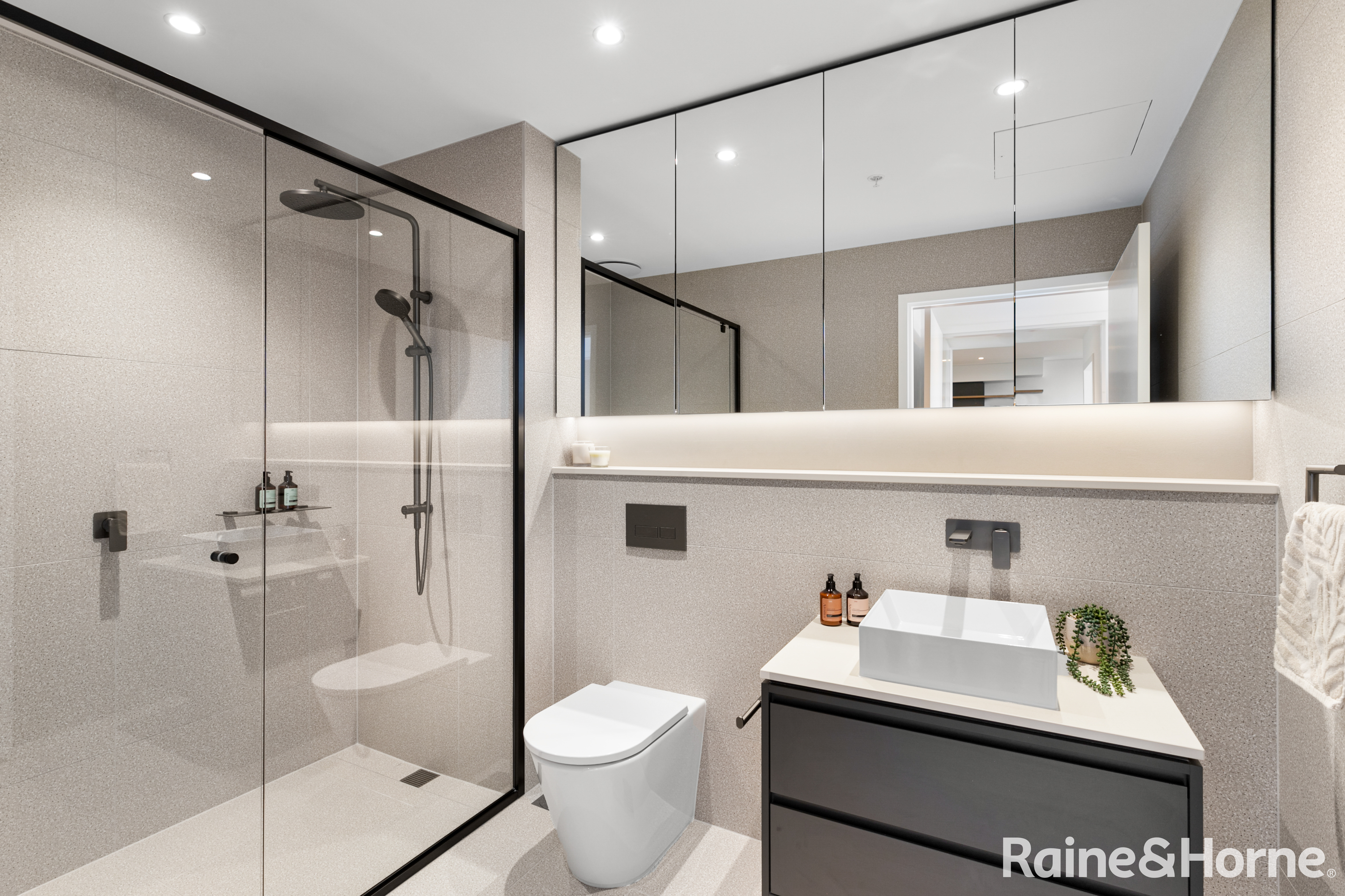 211/116 Victoria Road, Gladesville For Lease by Raine & Horne Randwick | Coogee | Clovelly - image 5