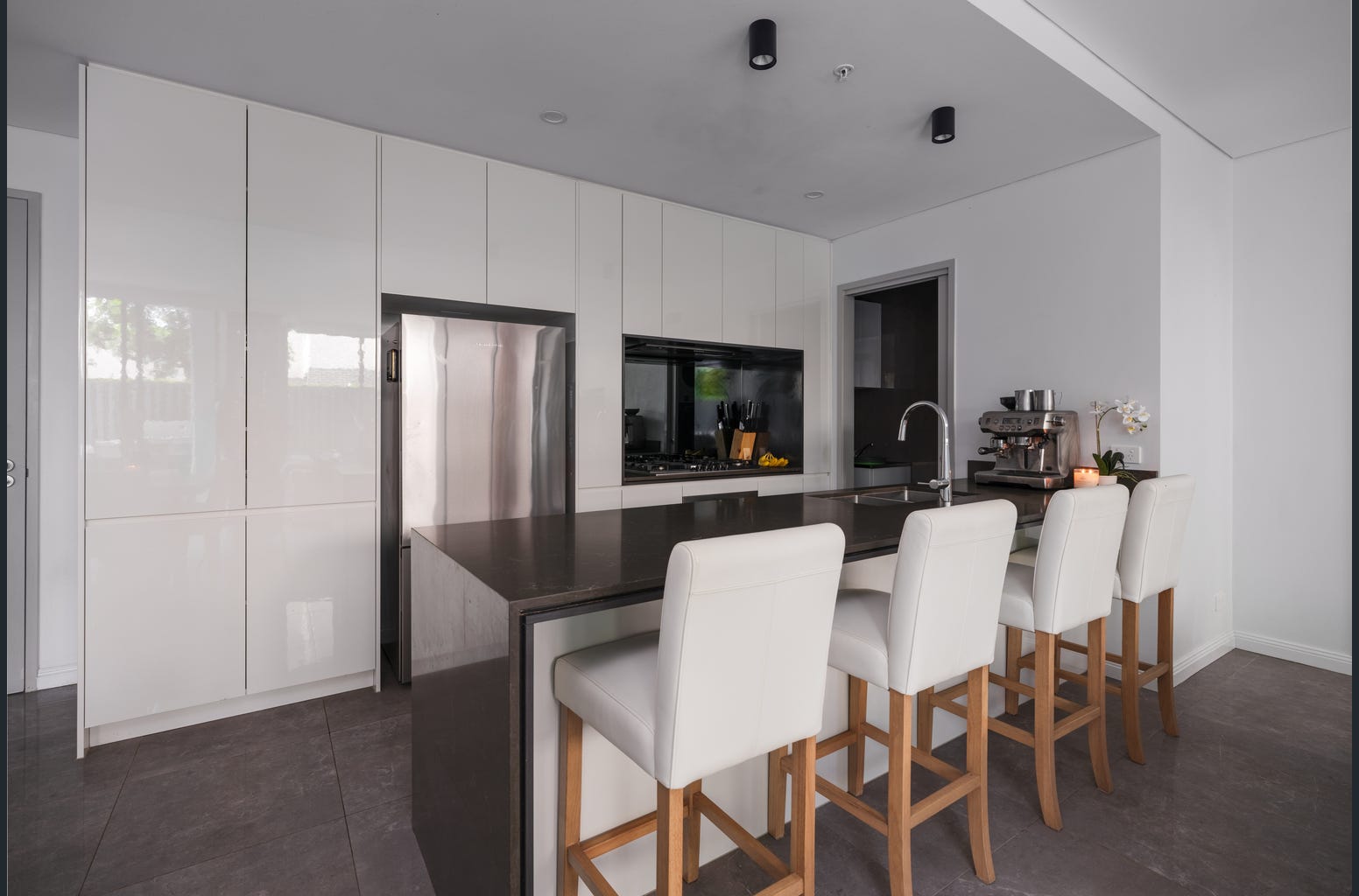 111/19 George Julius Avenue, Zetland For Lease by Raine & Horne Randwick | Coogee | Clovelly - image 7