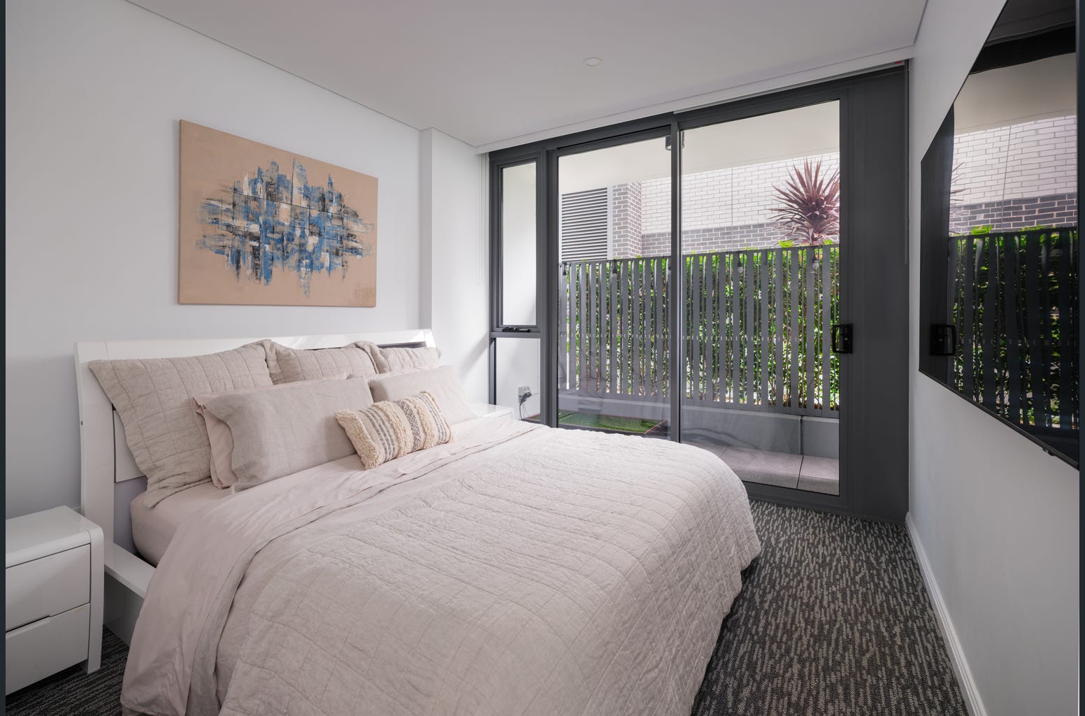 111/19 George Julius Avenue, Zetland For Lease by Raine & Horne Randwick | Coogee | Clovelly - image 5