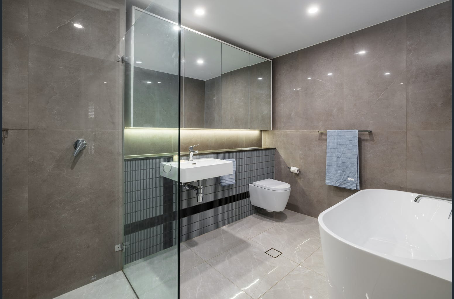 111/19 George Julius Avenue, Zetland For Lease by Raine & Horne Randwick | Coogee | Clovelly - image 9