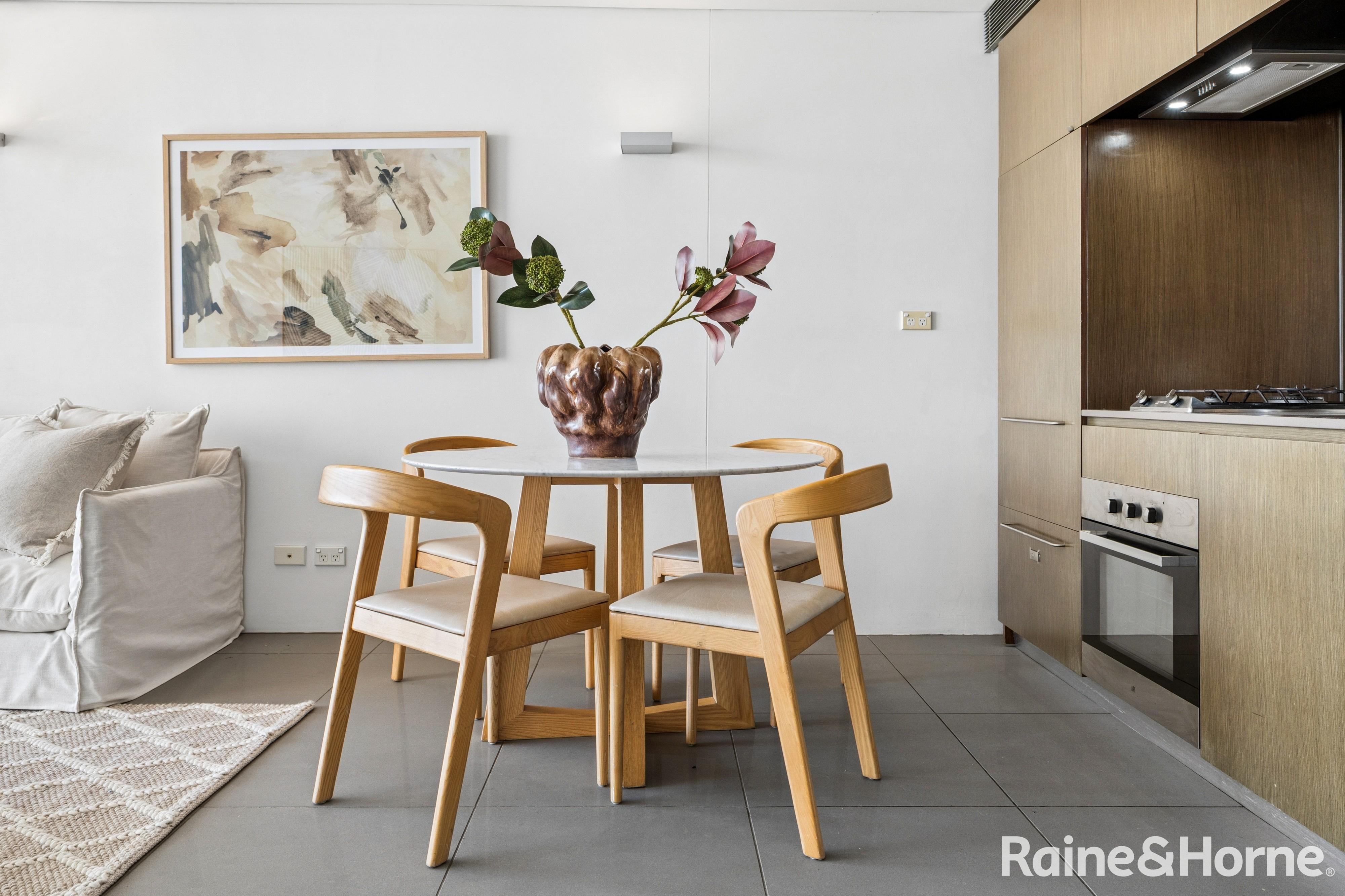 18/60-70 William Street, Woolloomooloo For Sale by Raine & Horne Randwick | Coogee | Clovelly - image 6