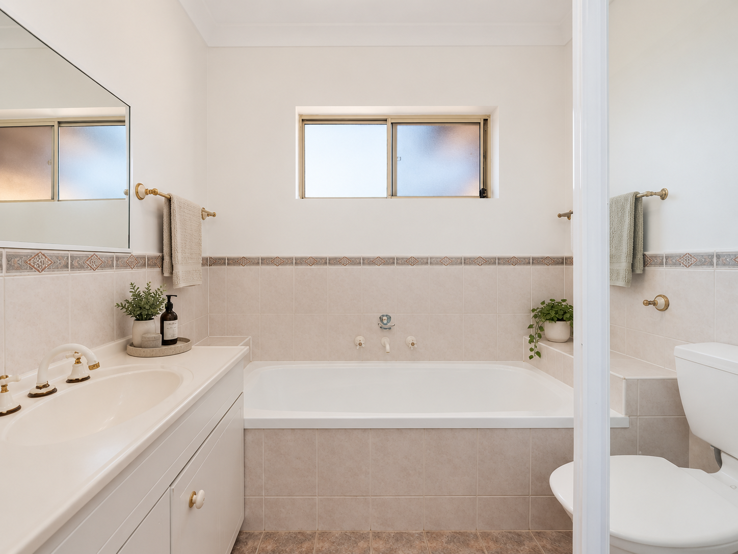 1/17 New Orleans Crescent, Maroubra For Lease by Raine & Horne Randwick | Coogee | Clovelly - image 3