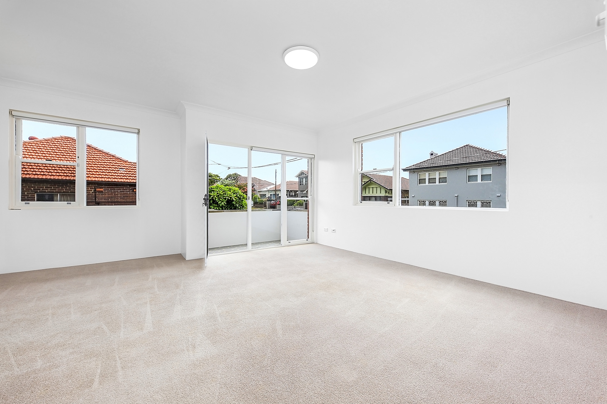4/113 Oberon Street, Randwick For Lease by Raine & Horne Randwick | Coogee | Clovelly - image 2