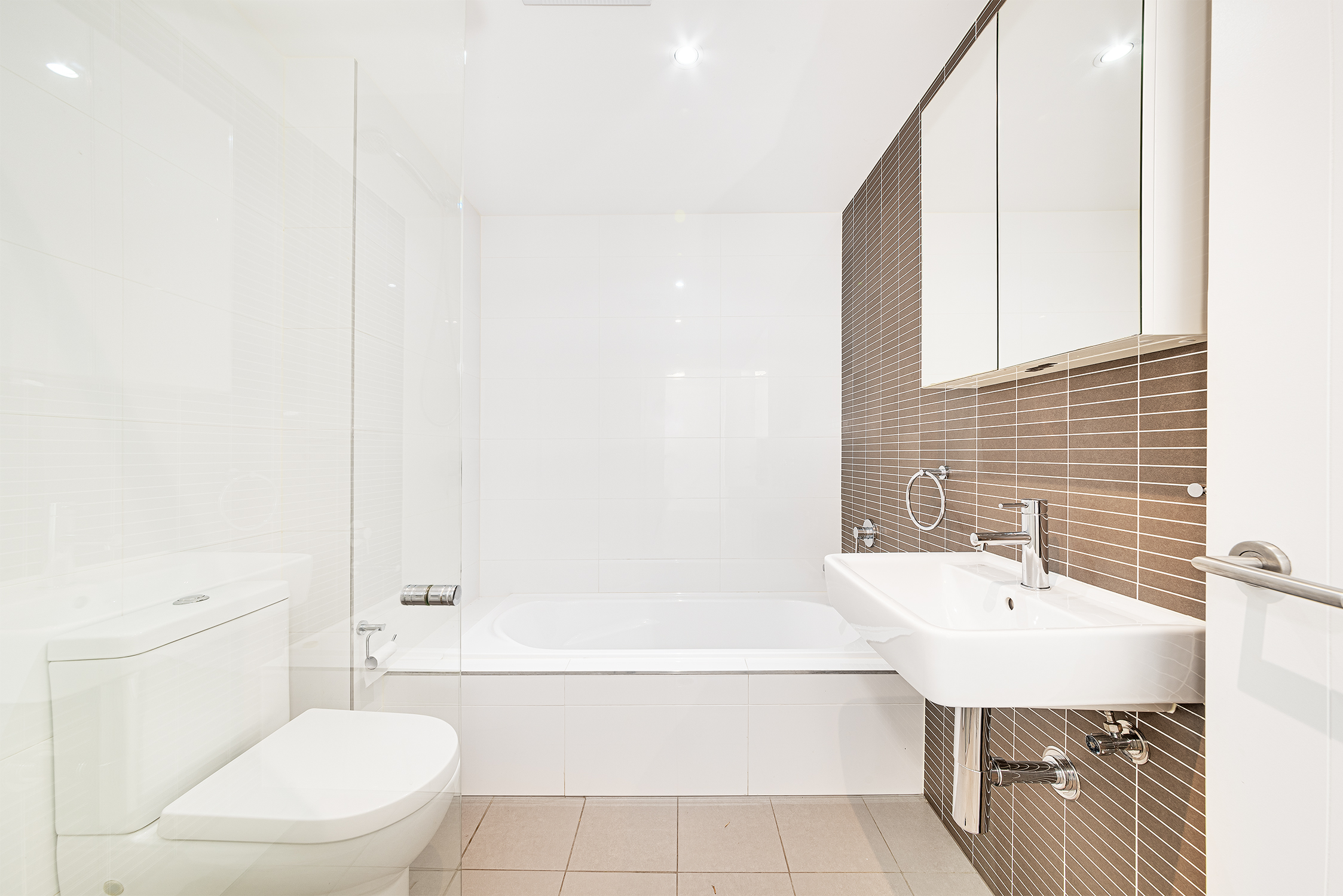 1/10 Bidjigal Road, Arncliffe For Lease by Raine & Horne Randwick | Coogee | Clovelly - image 5