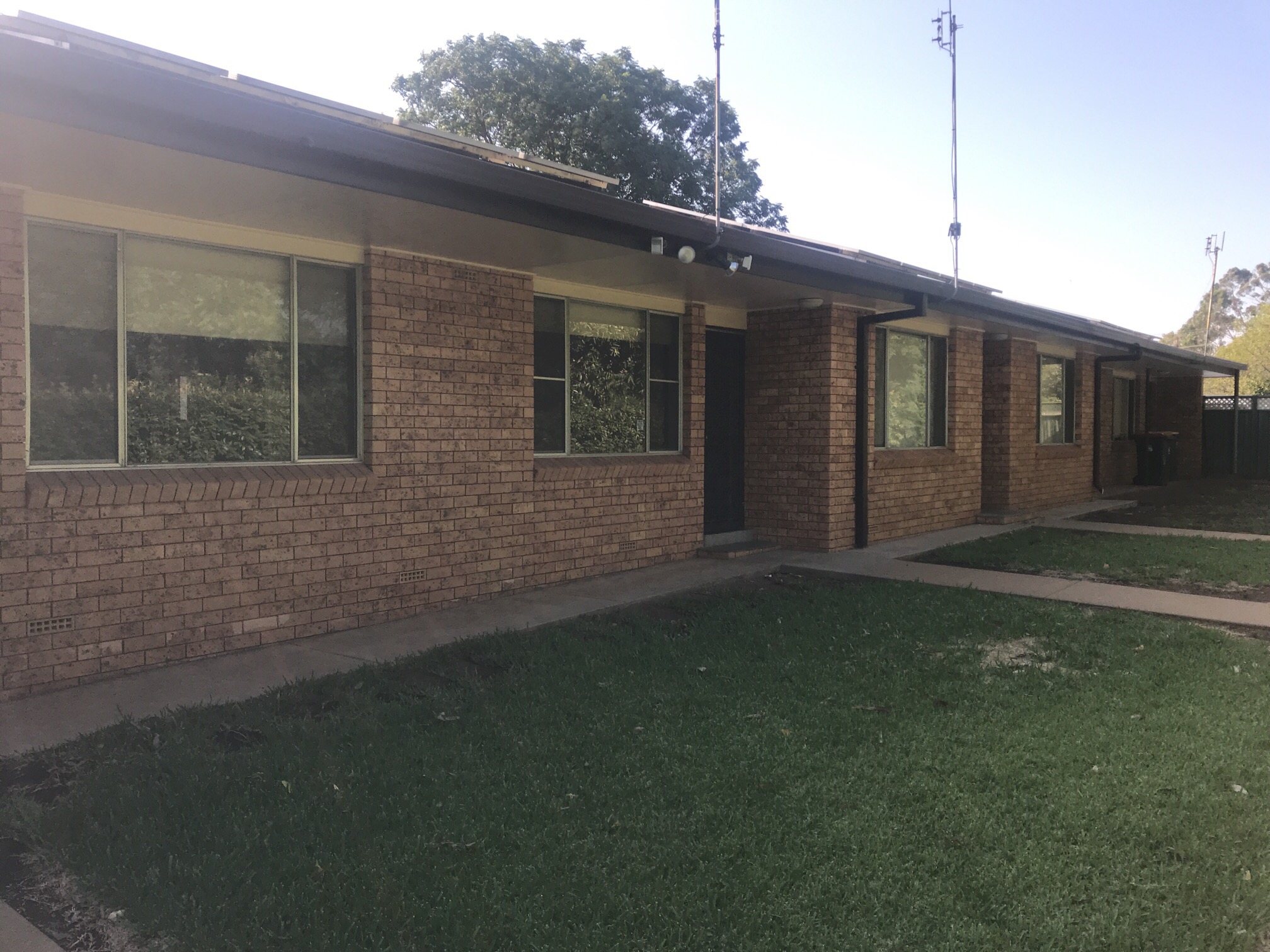 One bedroom unit close to CBD
