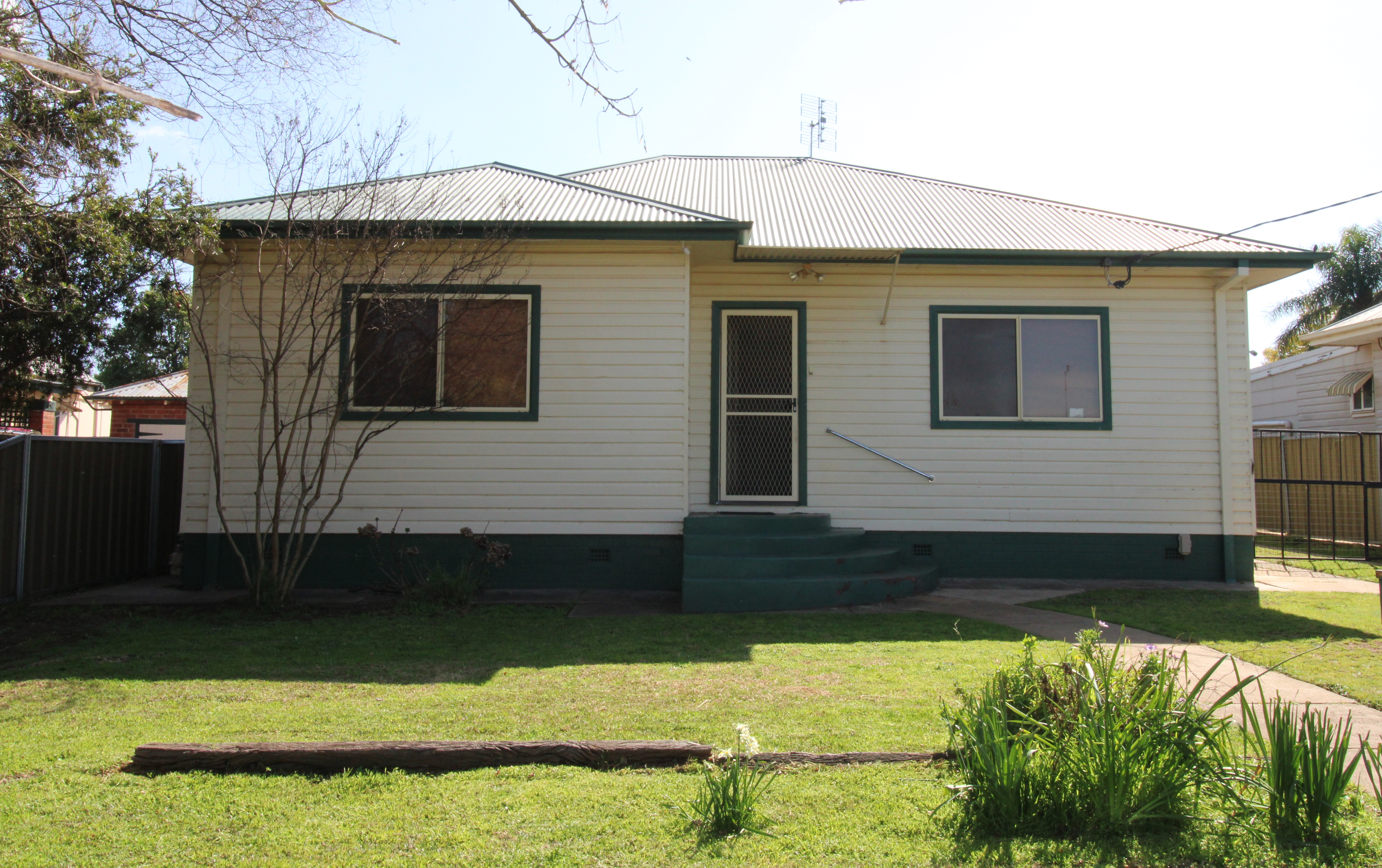 SOUTH DUBBO GEM