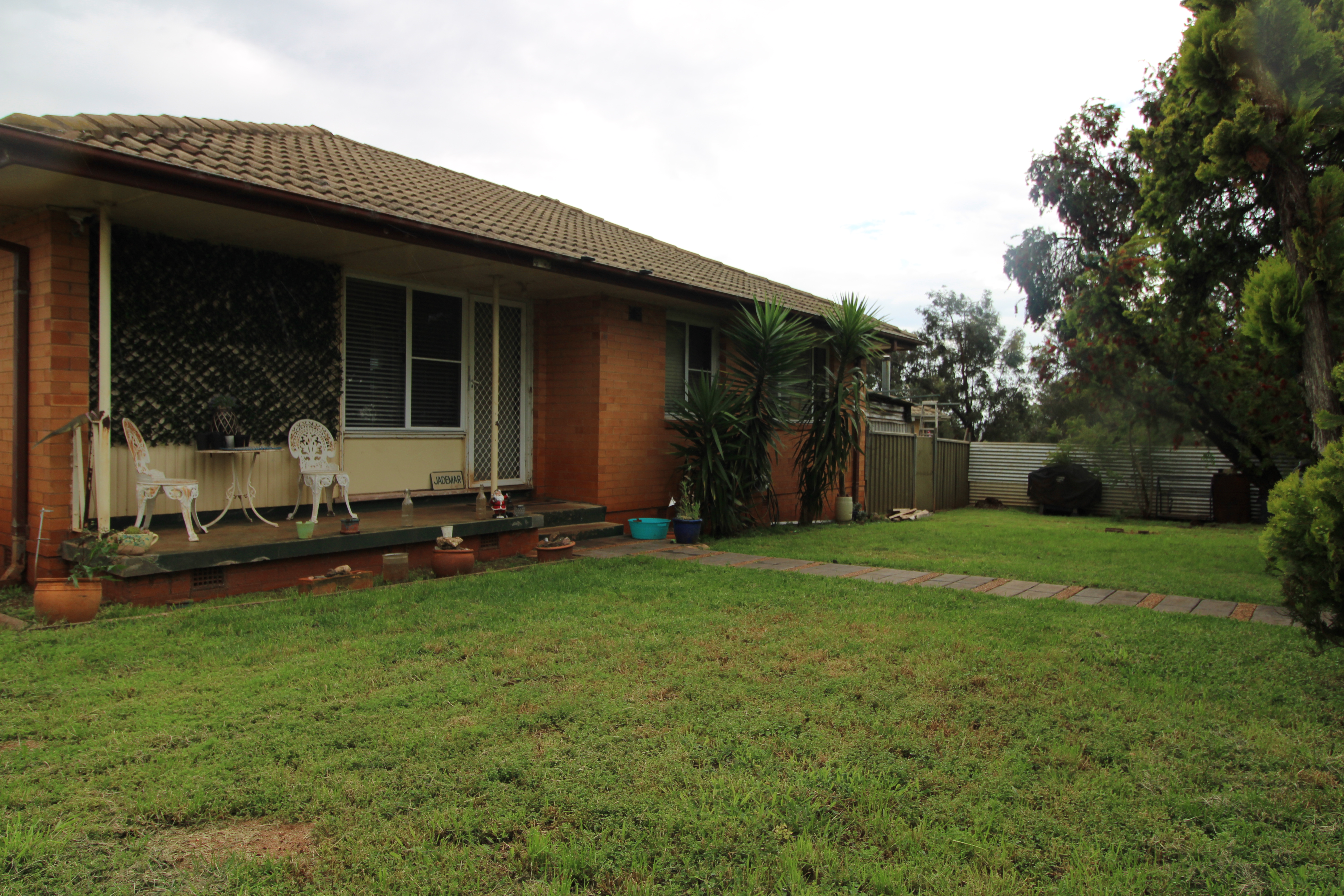 WEST DUBBO GEM