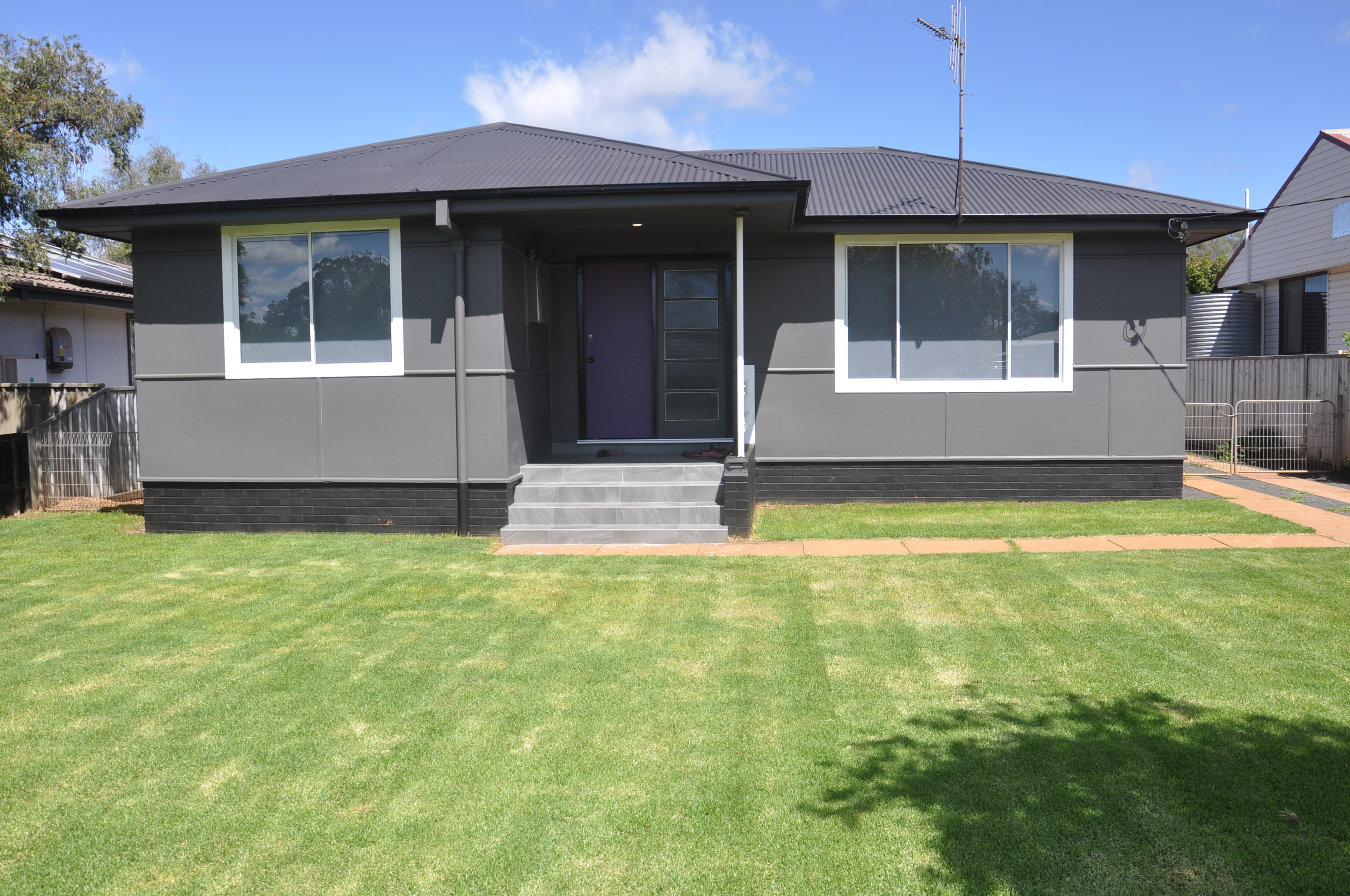  INVESTORS  OR FIRST HOME BUYER'S DREAM HOUSE