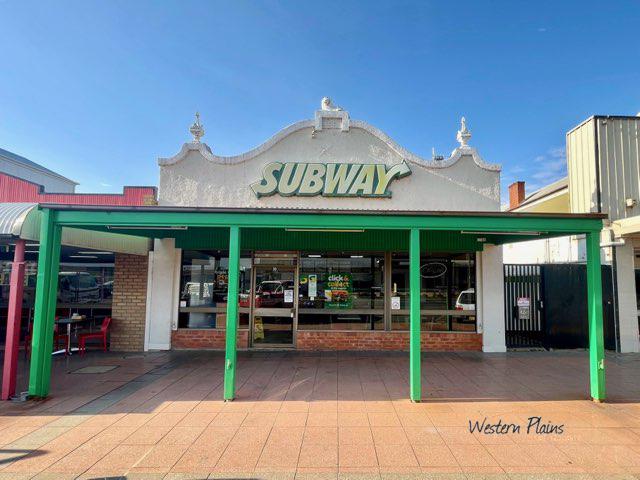 Unique commercial/residential opportunity