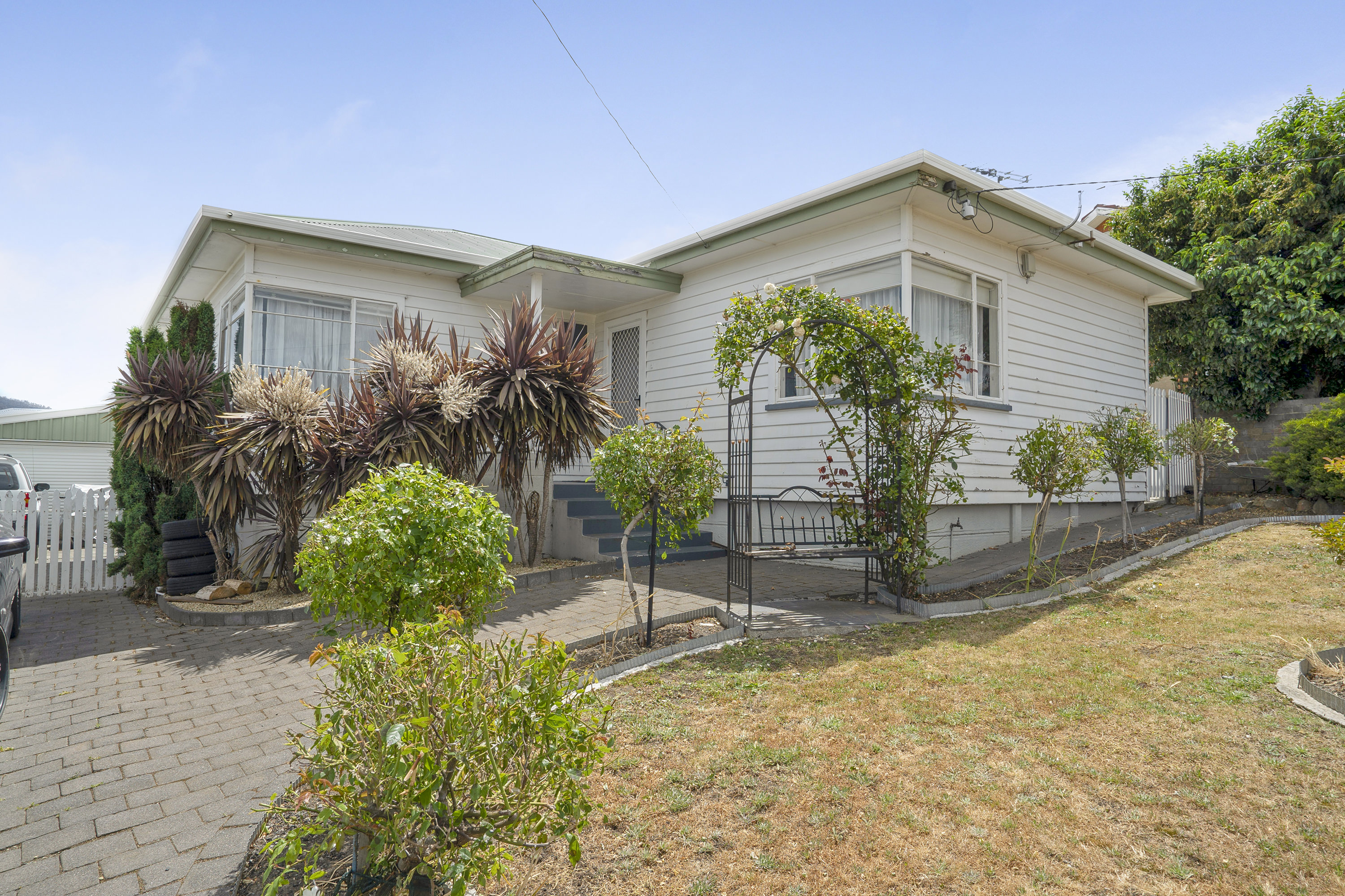 33 Rothesay Circle, Goodwood TAS