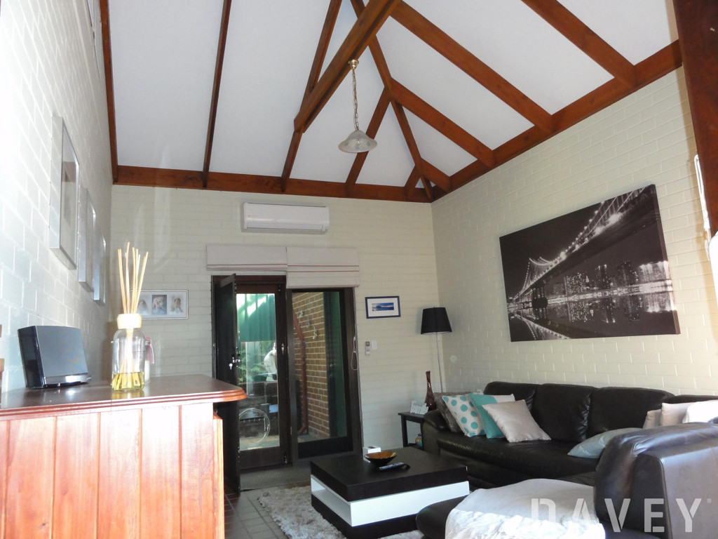 15 Brown Way, Karrinyup - Thumbnail 4